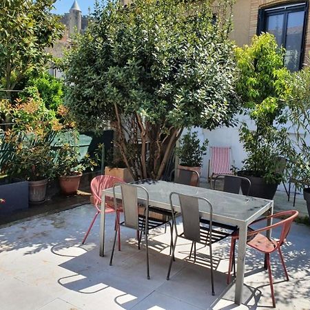 Maison avec jardin au pied de la cité médiévale Carcasona Exterior foto